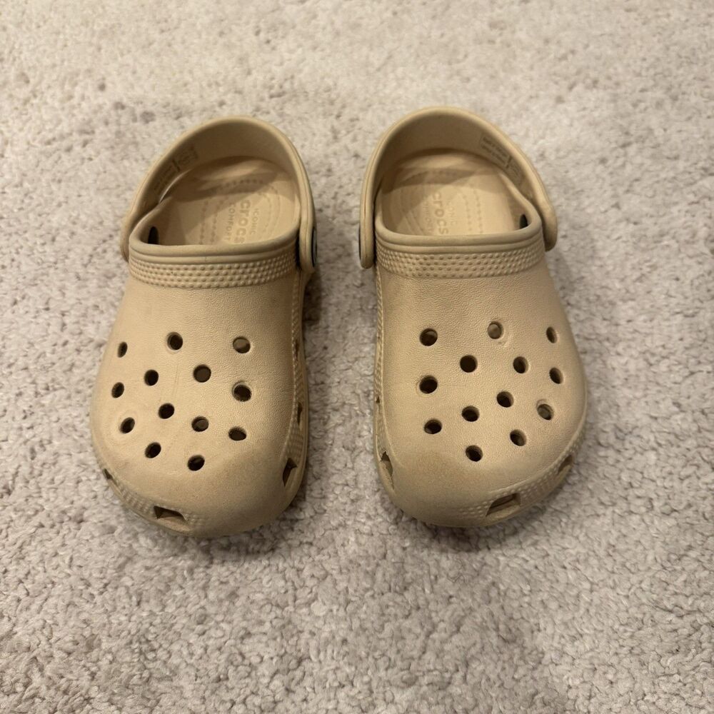 CROCS Kids Classic Clog in Tan